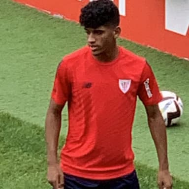 Adu Ares - Zaragoza Player