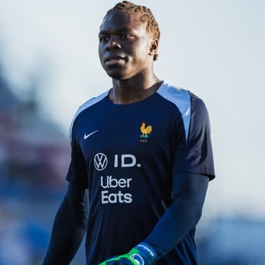 Obed Nkambadio - Paris FC Player