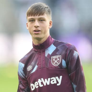 Oliver Scarles - West Ham United Player