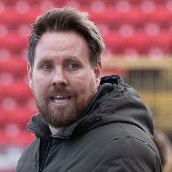 Rob Elliot - Crawley Town Head Coach
