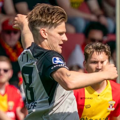 David Møller Wolfe - Wolverhampton Wanderers Player