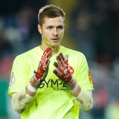 Lennart Grill - Dynamo Dresden Player