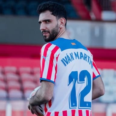 Iván Martín - Girona Player