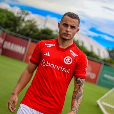 Bruno Gomes - Internacional Player