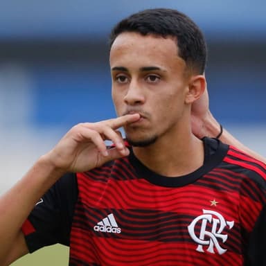 Matheus Gonçalves - Flamengo Player