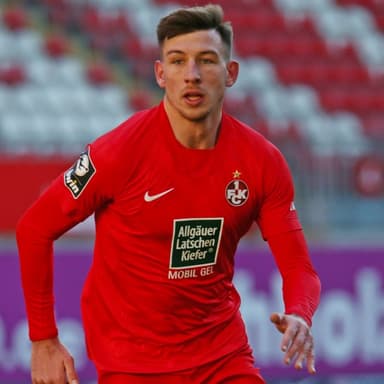 Daniel Hanslik - Kaiserslautern Player