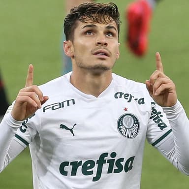 Raphael Veiga - Palmeiras Player
