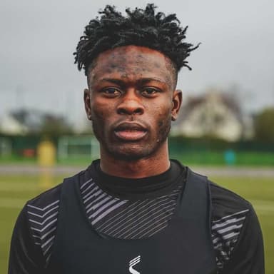 Isaac James - Alverca Player