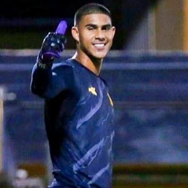 Devis Vásquez - Roma Player