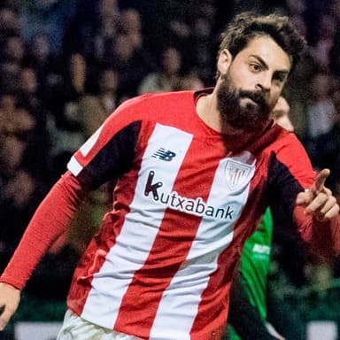 Asier Villalibre - Racing de Santander Player