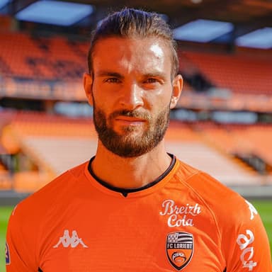 Léo Pétrot - Elche Player