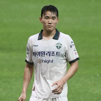 Hyun-Jun Yang - Celtic Player