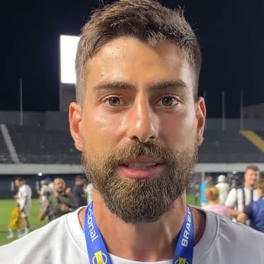 Luan Peres - Santos Player