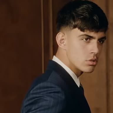 Marc Bernal - Barcelona Player