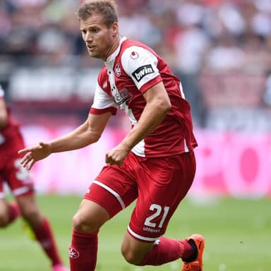 Hendrick Zuck - _Free Agent Soccer Player