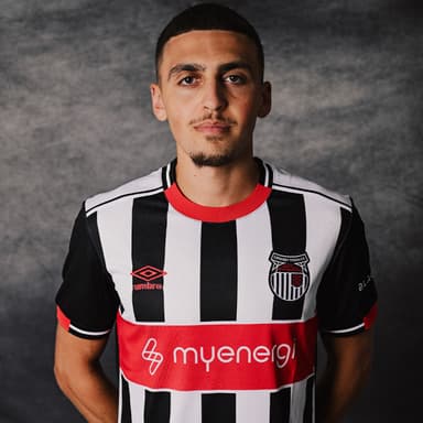 Jaze Kabia - Grimsby Town Player