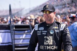 Kyle Busch auctions his ‘award-winning’ 1957 Ford Thunderbird: “I have enjoyed and owned for 12 years”